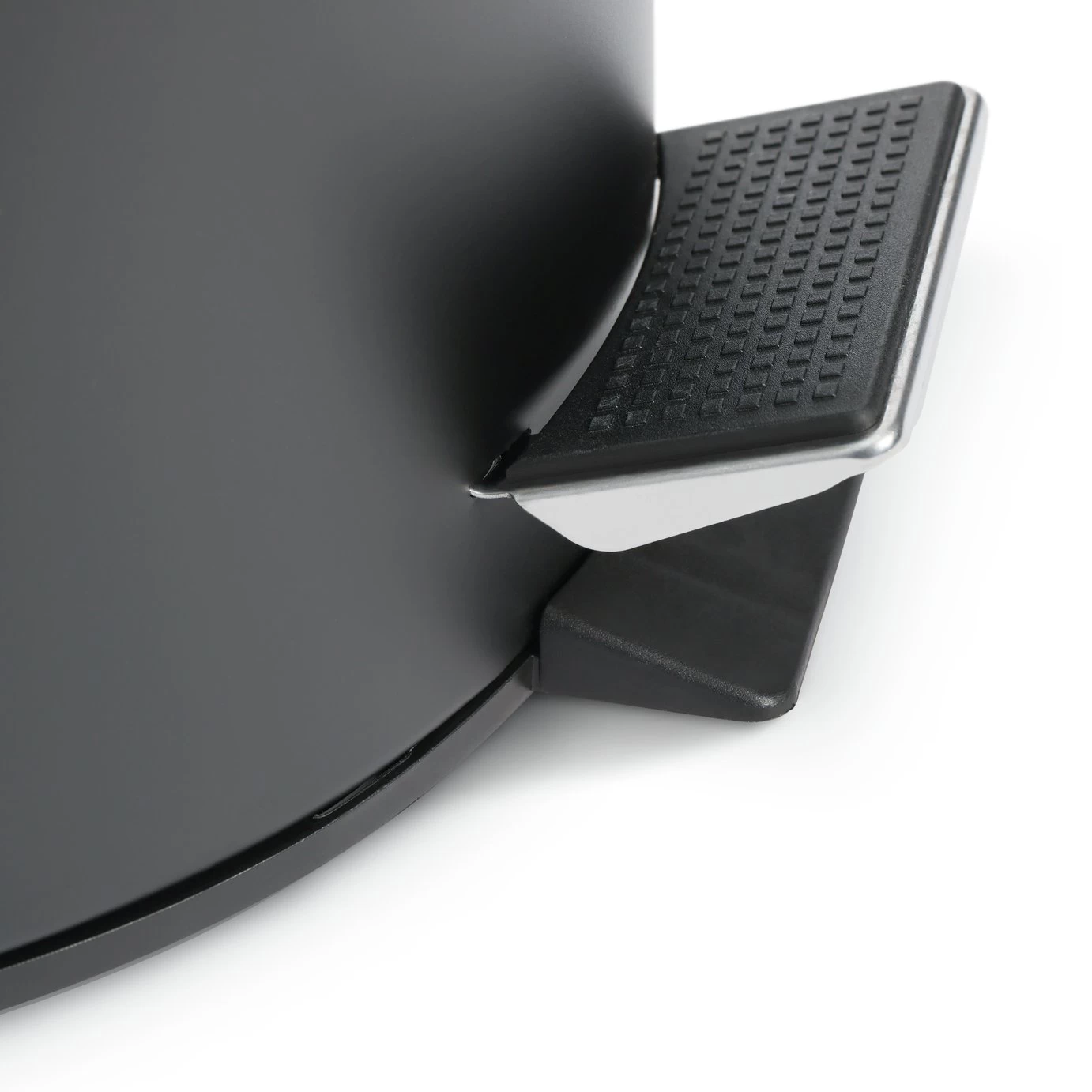 Habitat 12 Litre Flat Top Pedal Bin - Black - Image 3