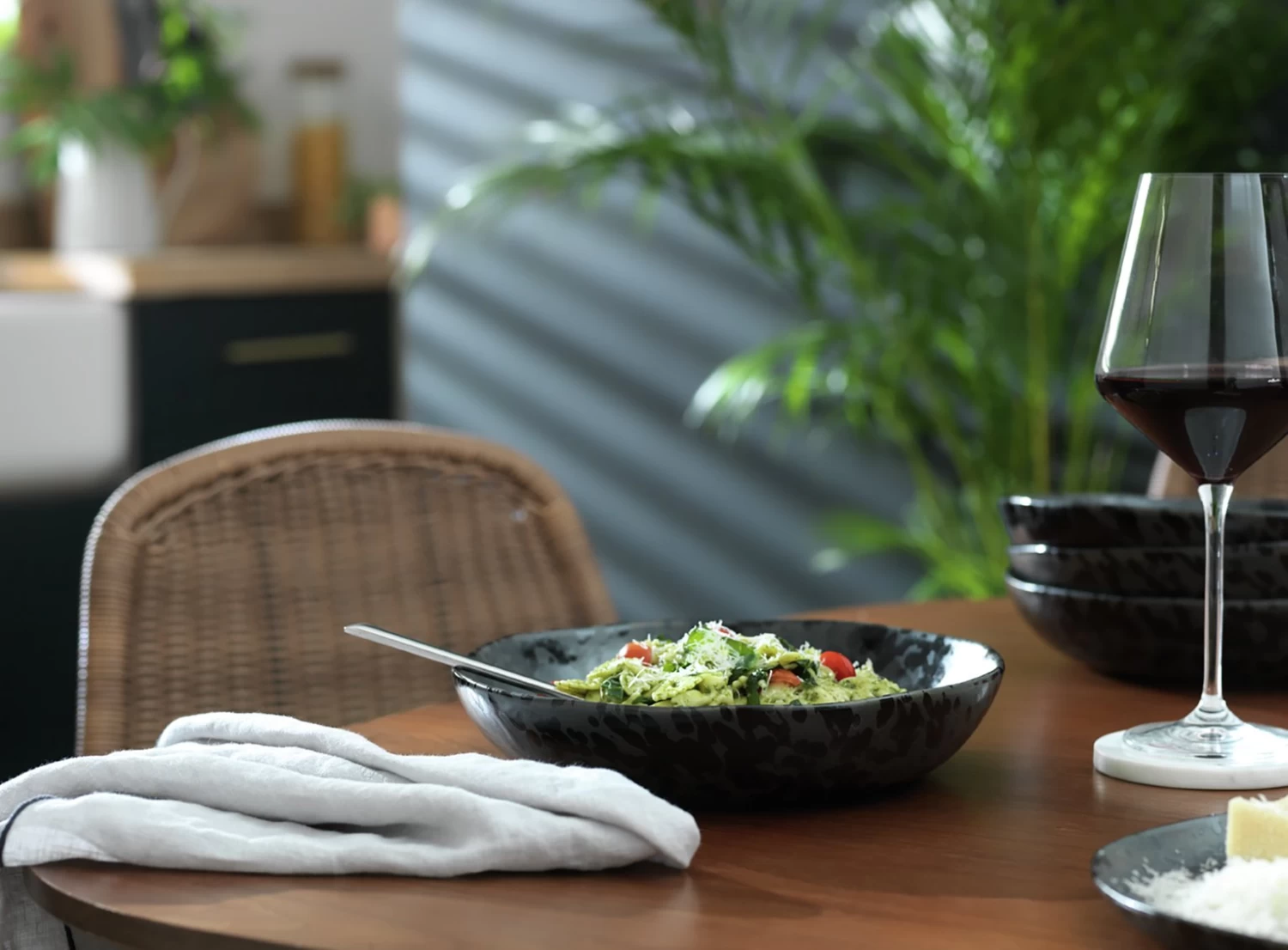 Habitat Preto 4 Piece Stoneware Pasta Bowls - Black - Image 2