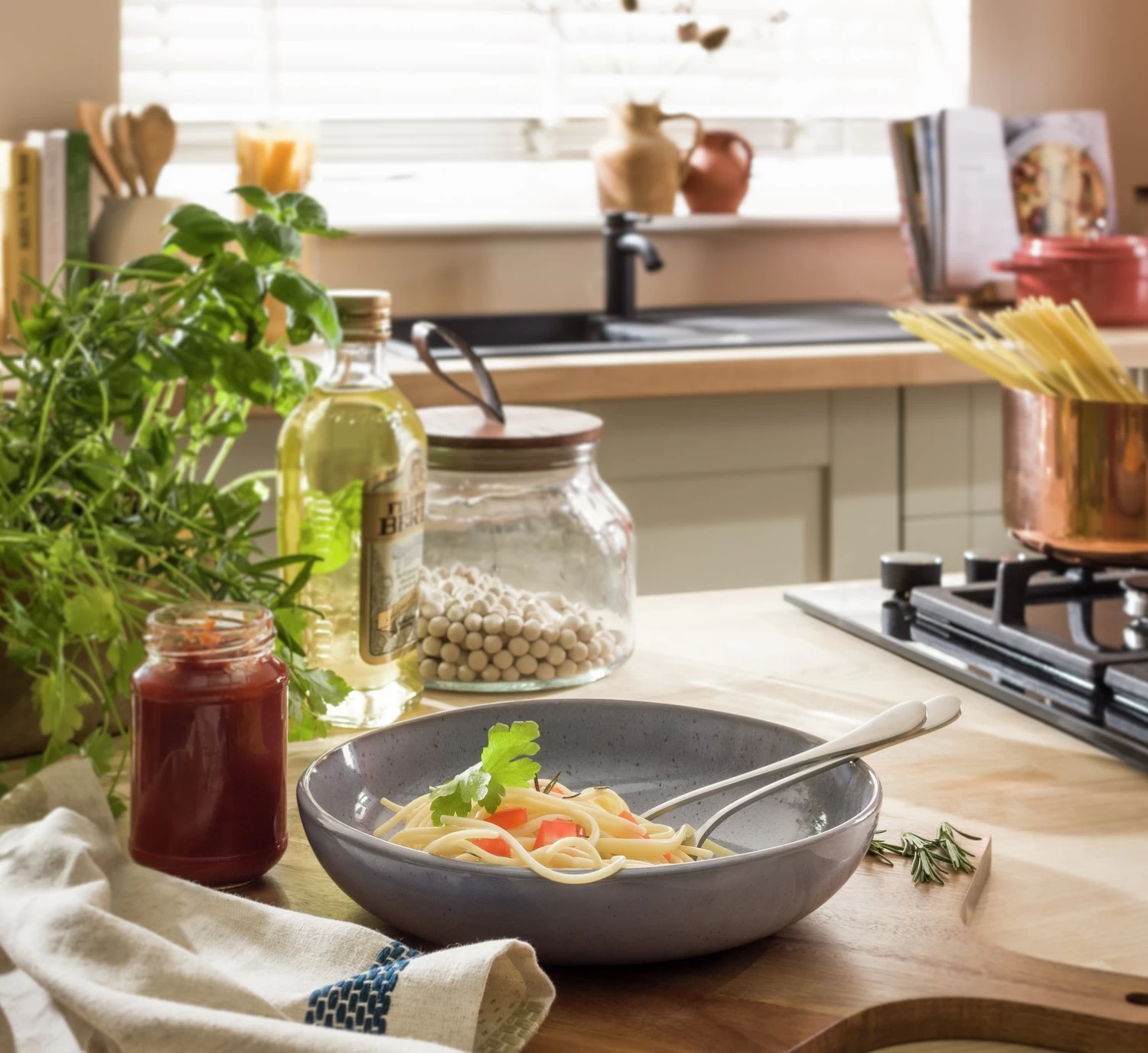 Habitat Evora 4 Piece Stoneware Pasta Bowls - Blue - Image 2